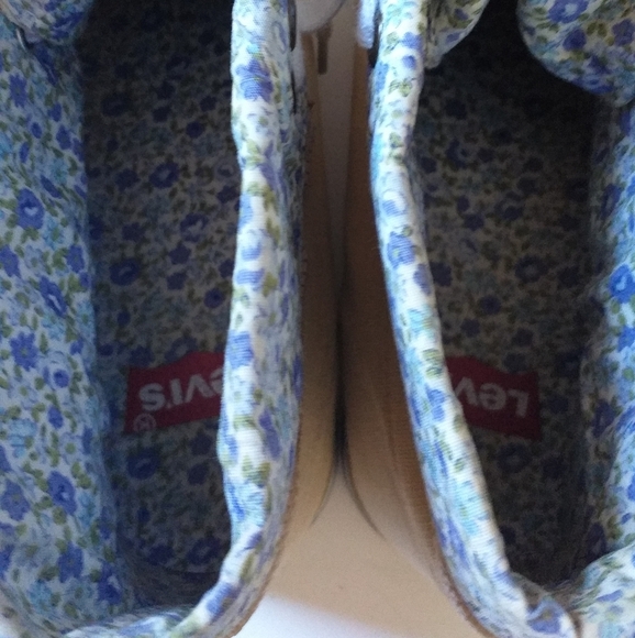 - Levis canvas high top sneakers  mens size 10 - Picture 3 of 10